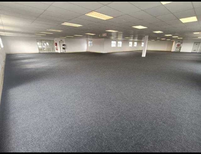 BUSINESS PROPERTY TO RENT IN HALFWAY GARDENS